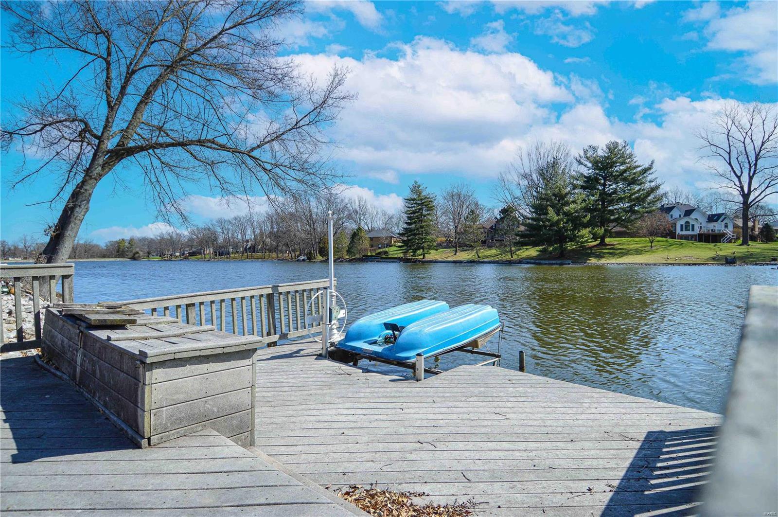 814 W Lakeshore Drive