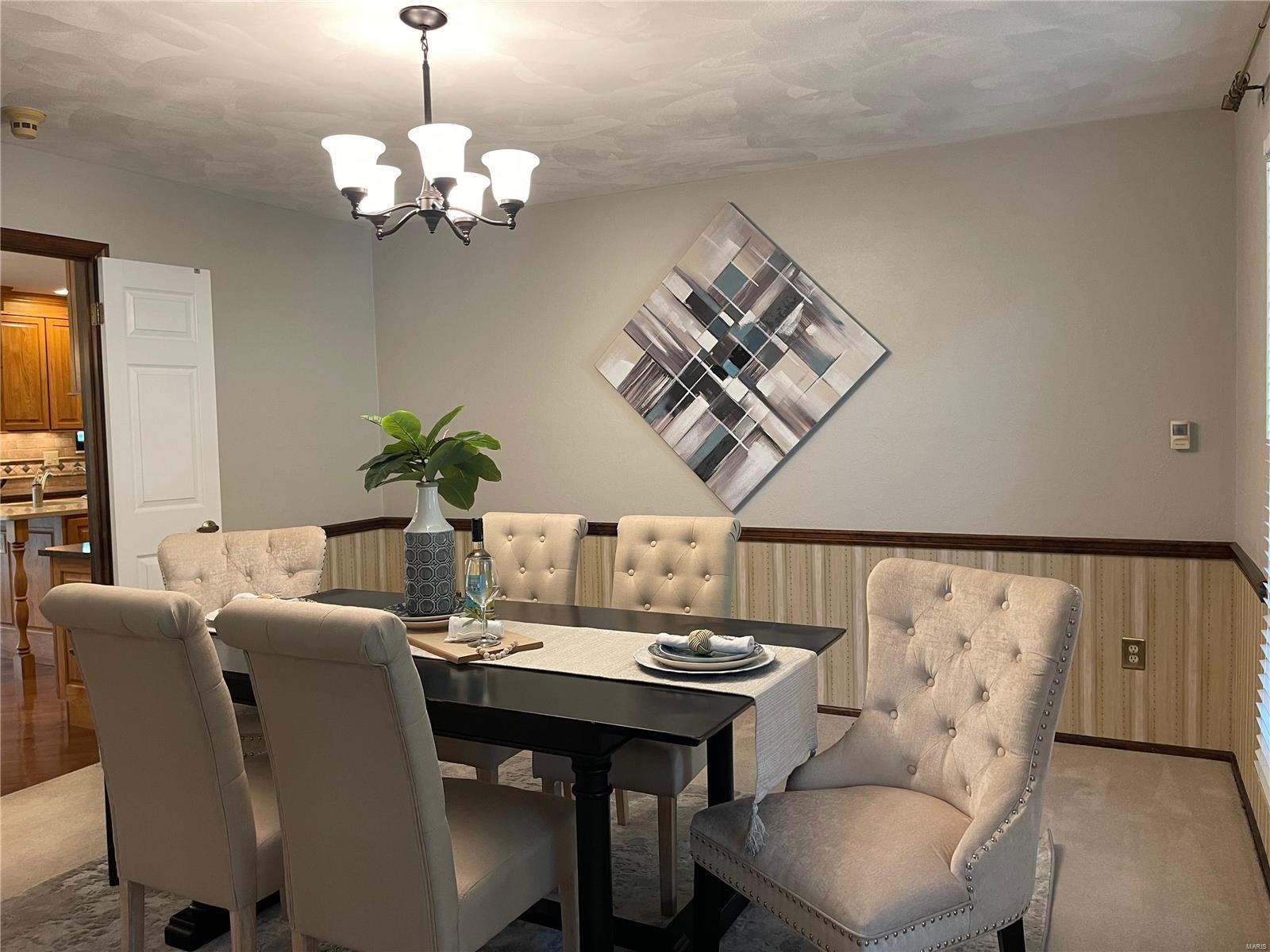 814 W Lakeshore Drive