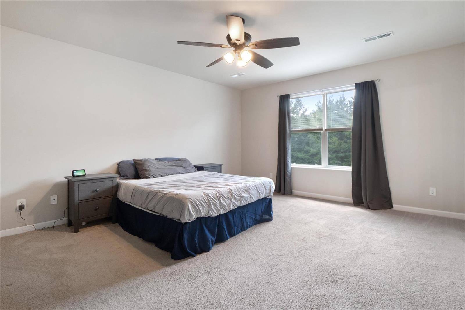 1909 Plantation Lane