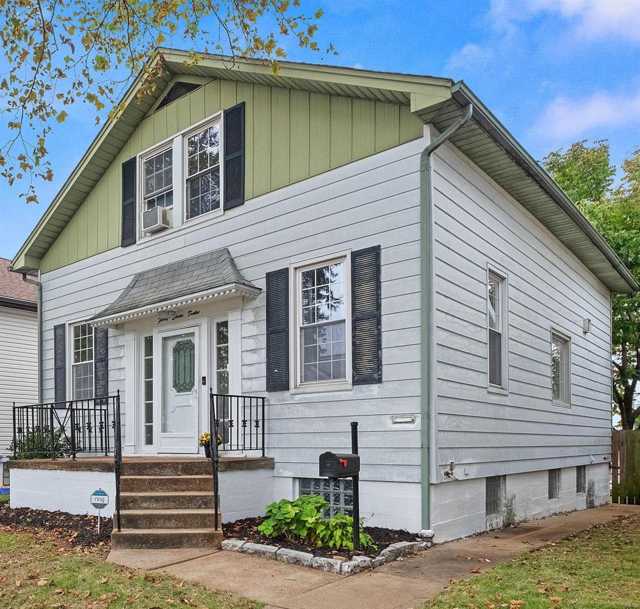 4712 Alexander Street