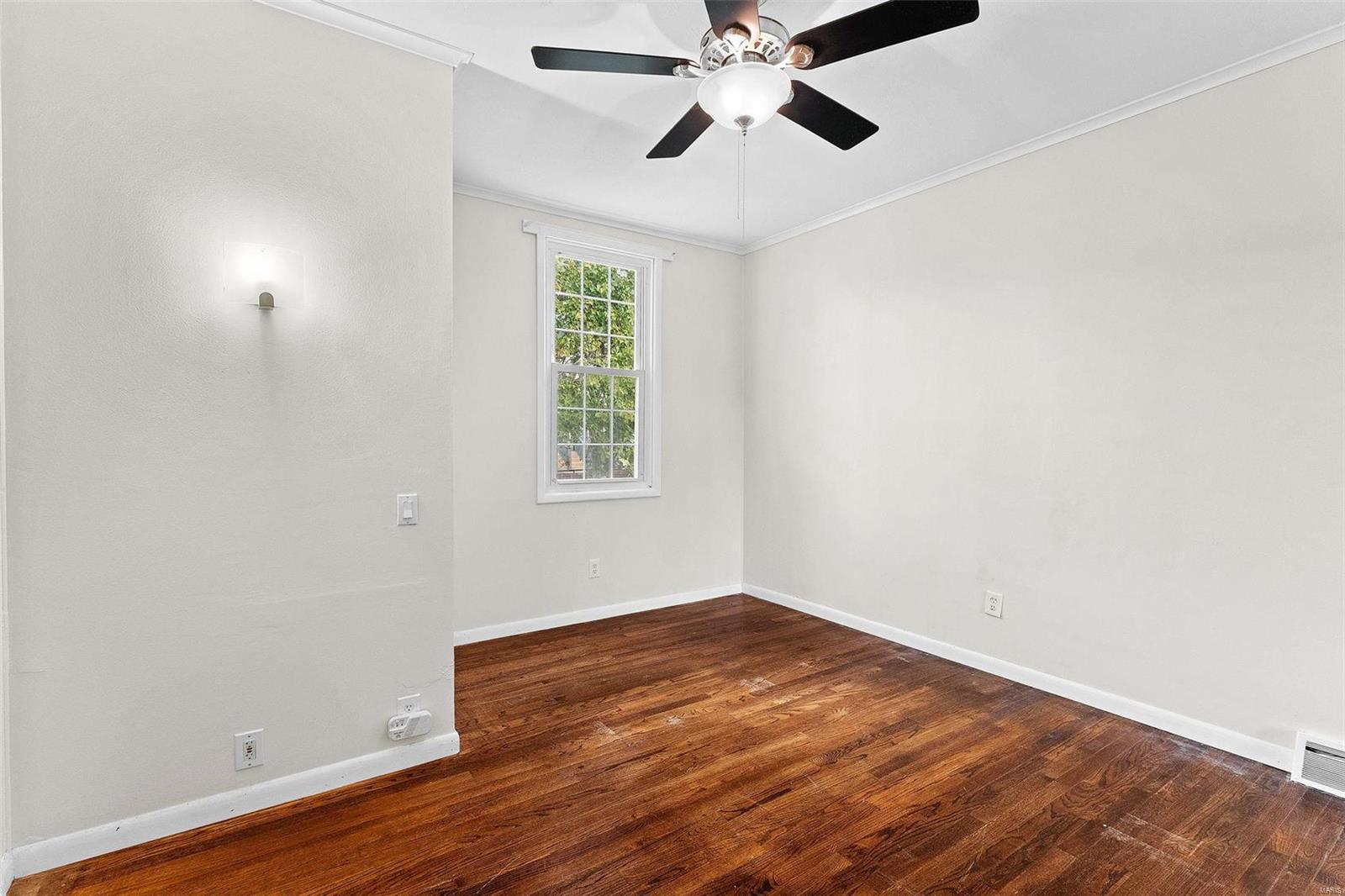 4712 Alexander Street