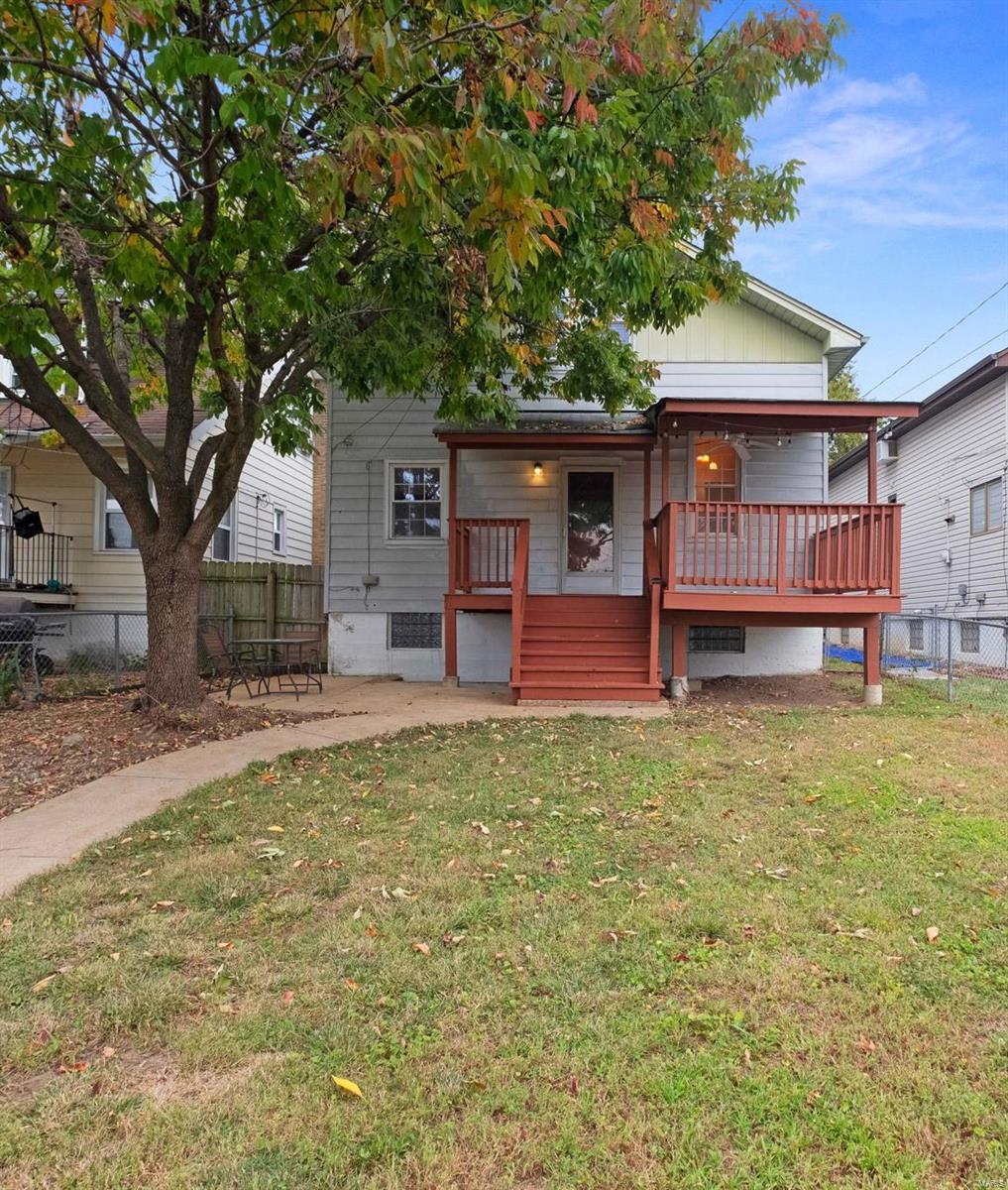 4712 Alexander Street