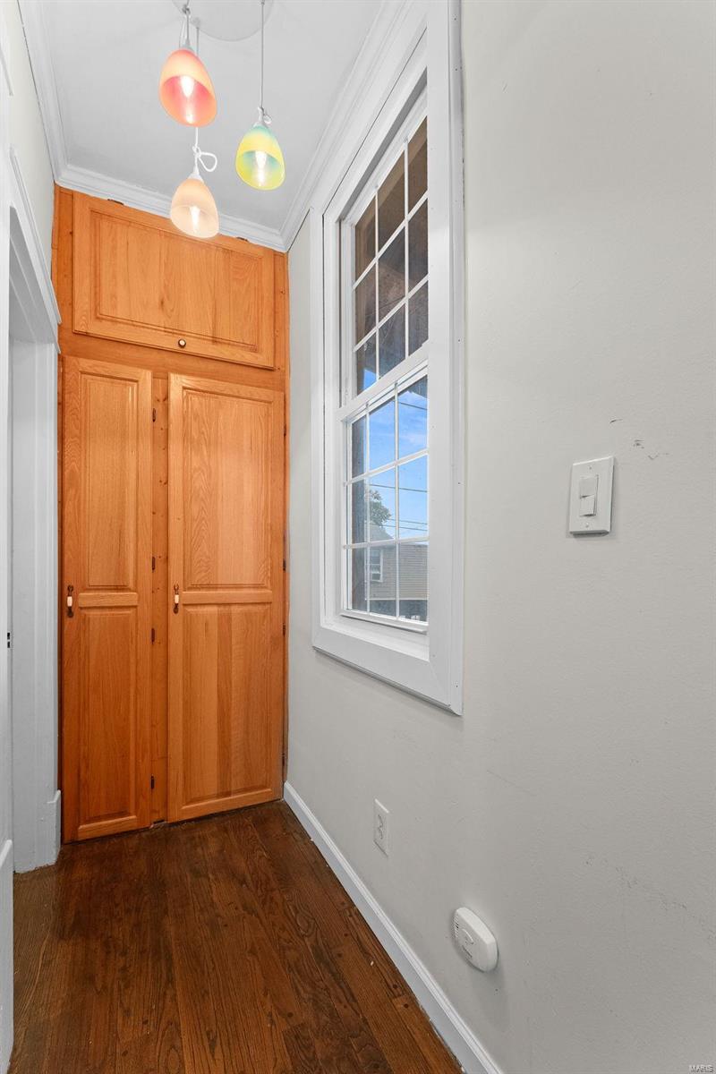 4712 Alexander Street