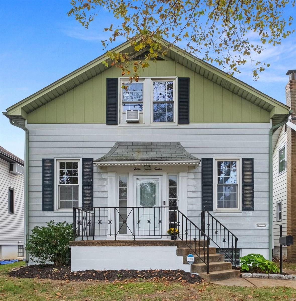 4712 Alexander Street