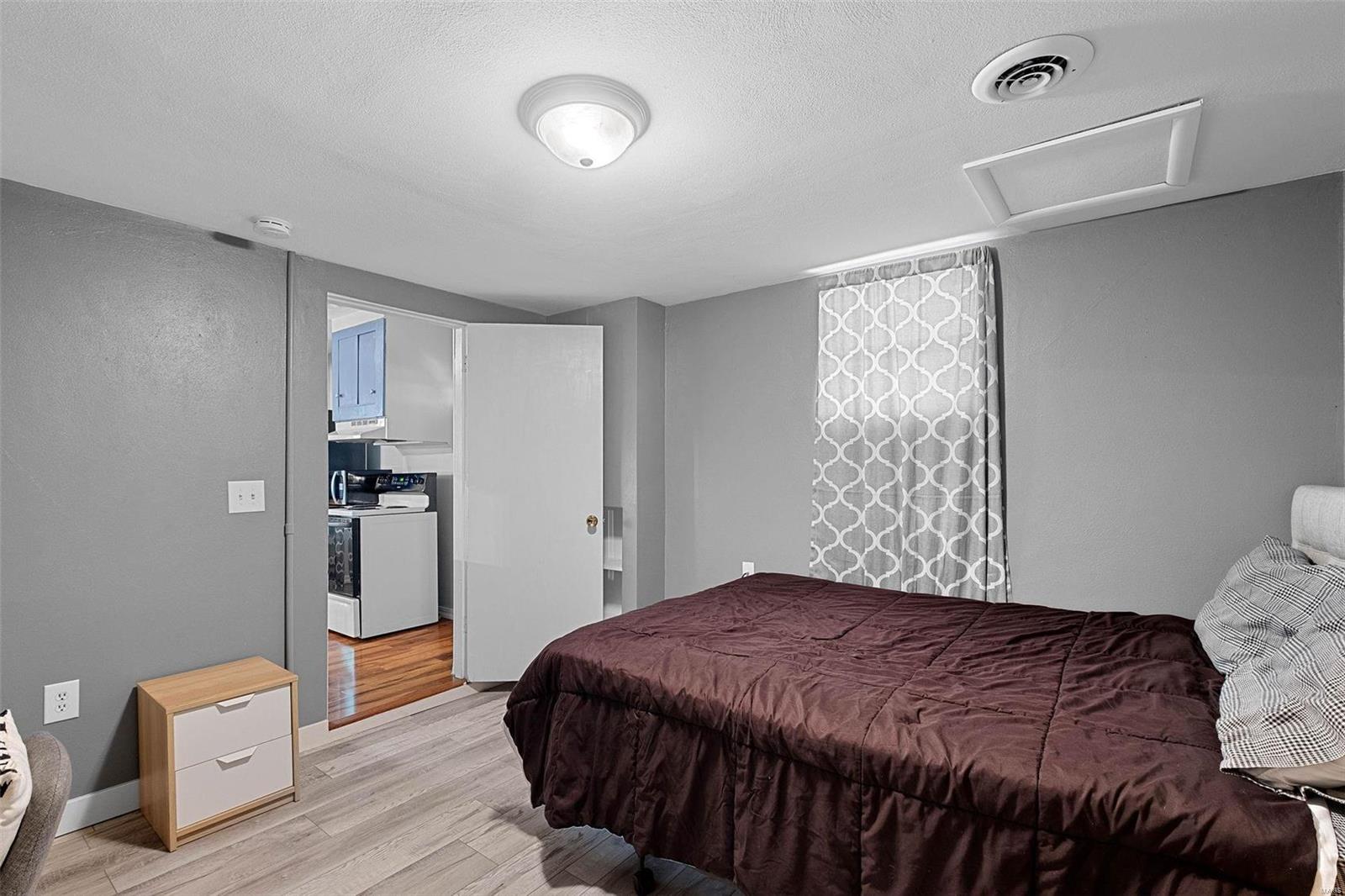 9754 Old Lincoln Trail