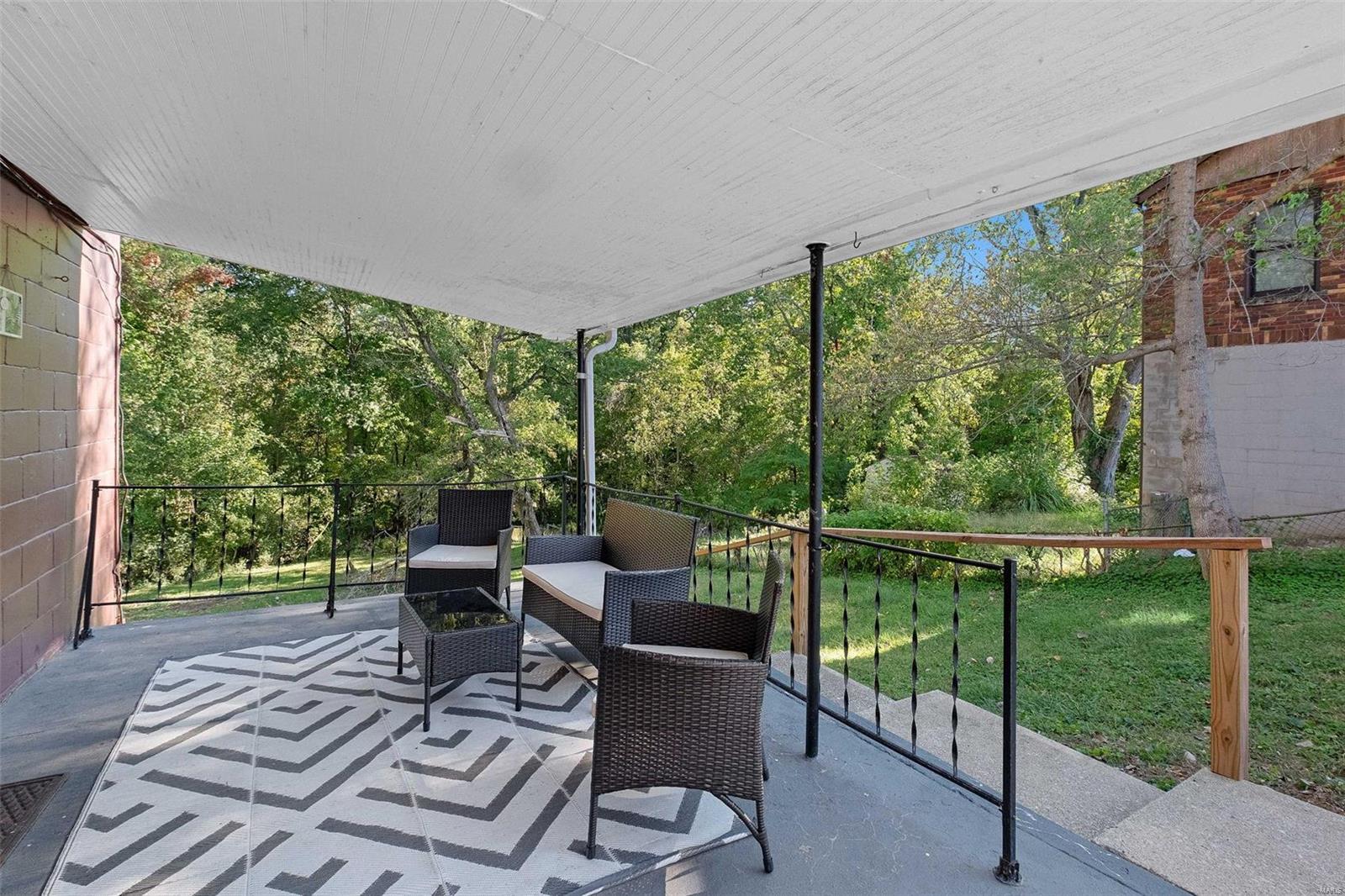 9754 Old Lincoln Trail