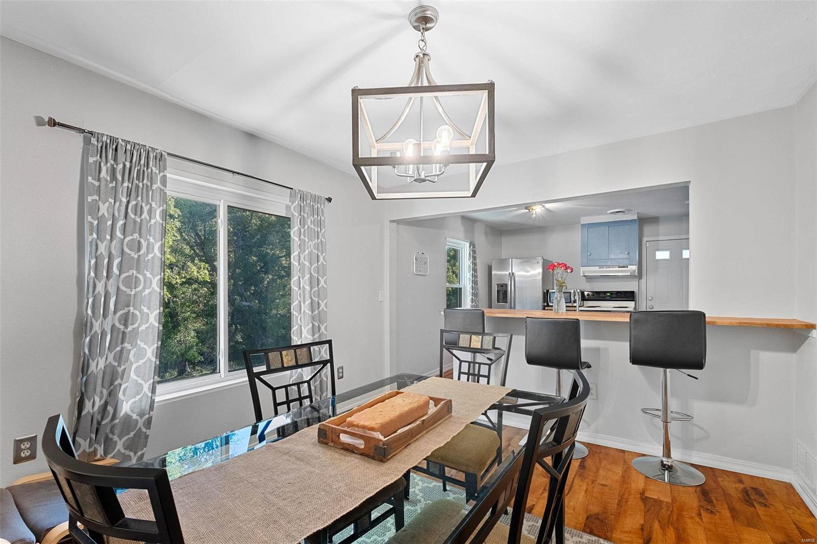 9754 Old Lincoln Trail