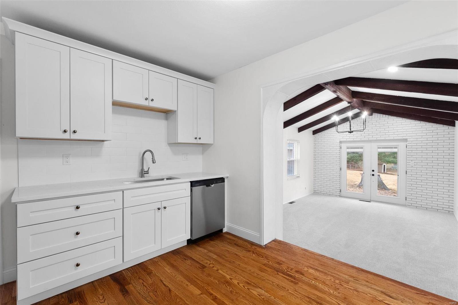 9845 Huntingdon Lane