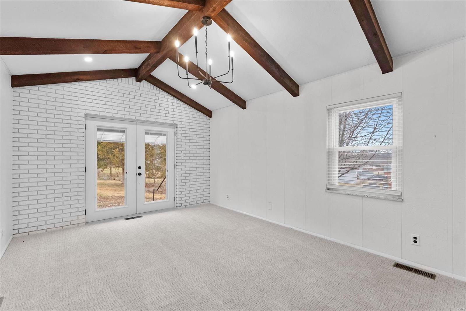 9845 Huntingdon Lane