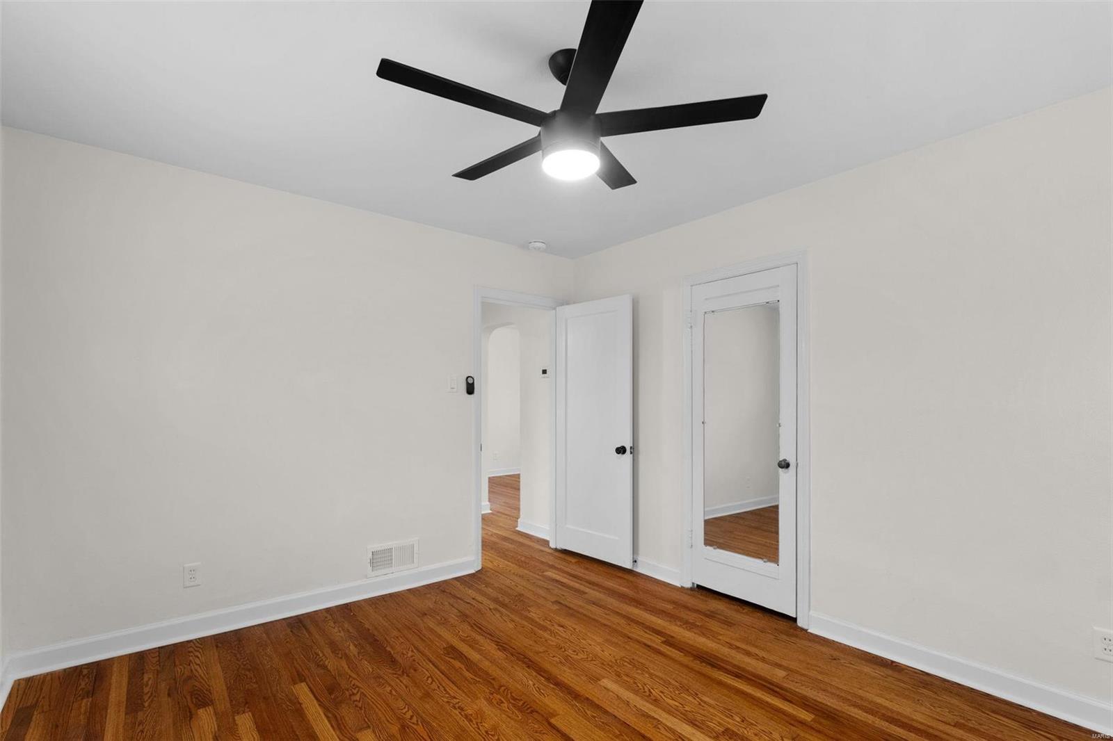 9845 Huntingdon Lane