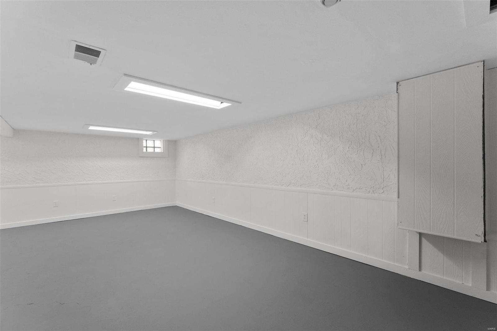 9845 Huntingdon Lane