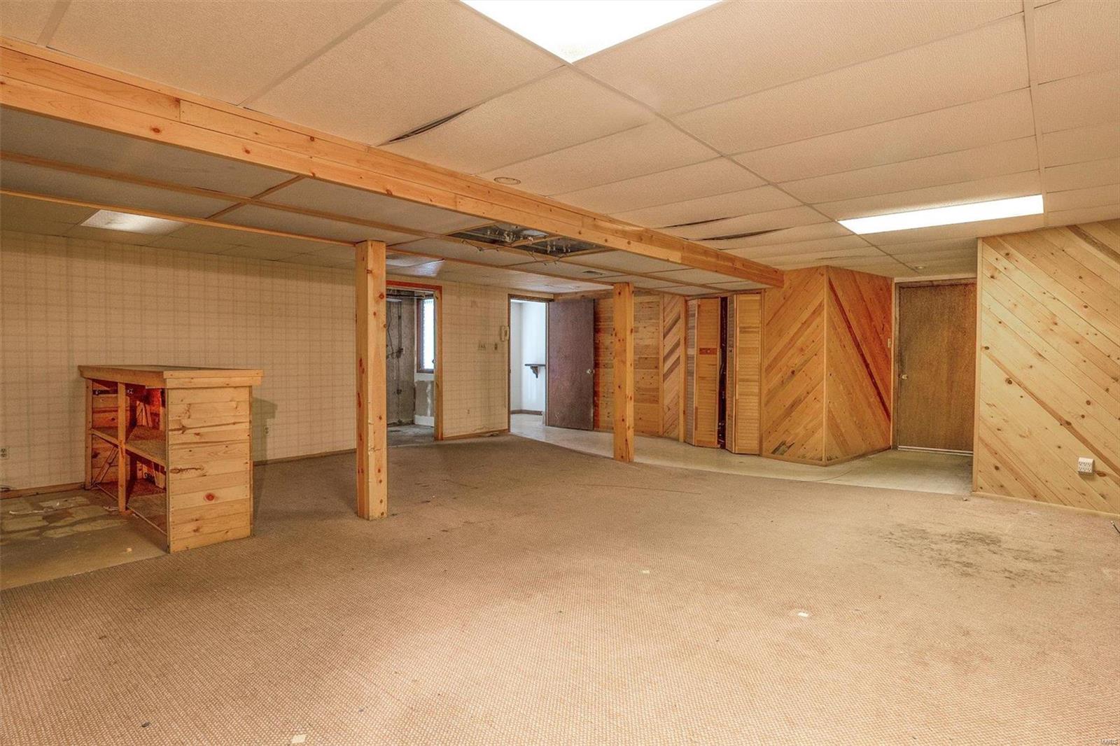 9775 Birch Manor Court