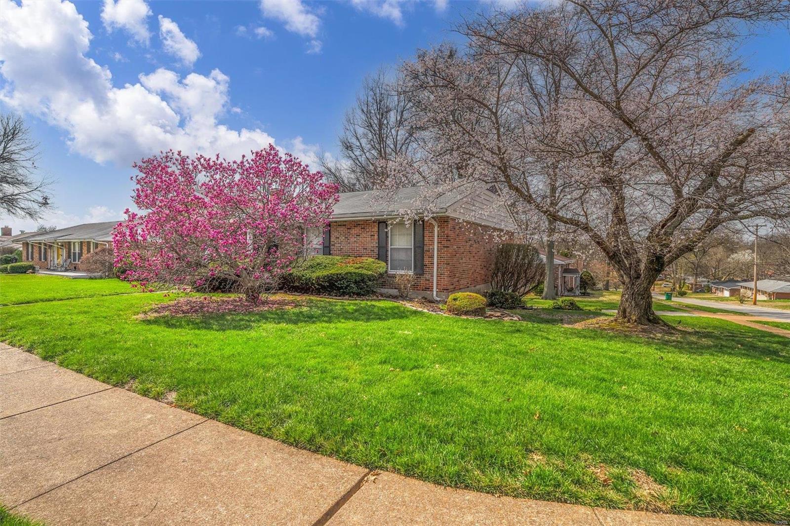 9775 Birch Manor Court