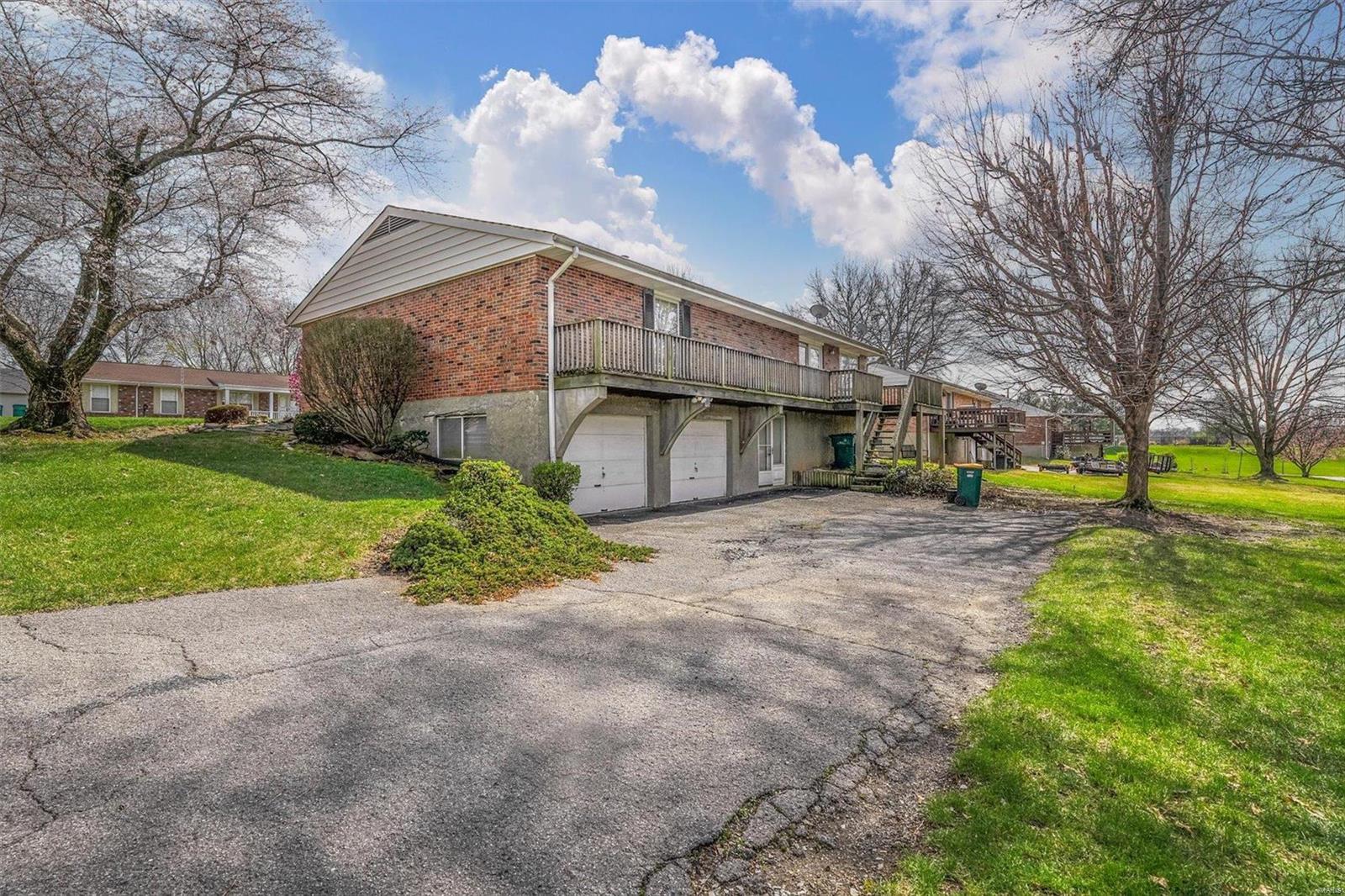 9775 Birch Manor Court