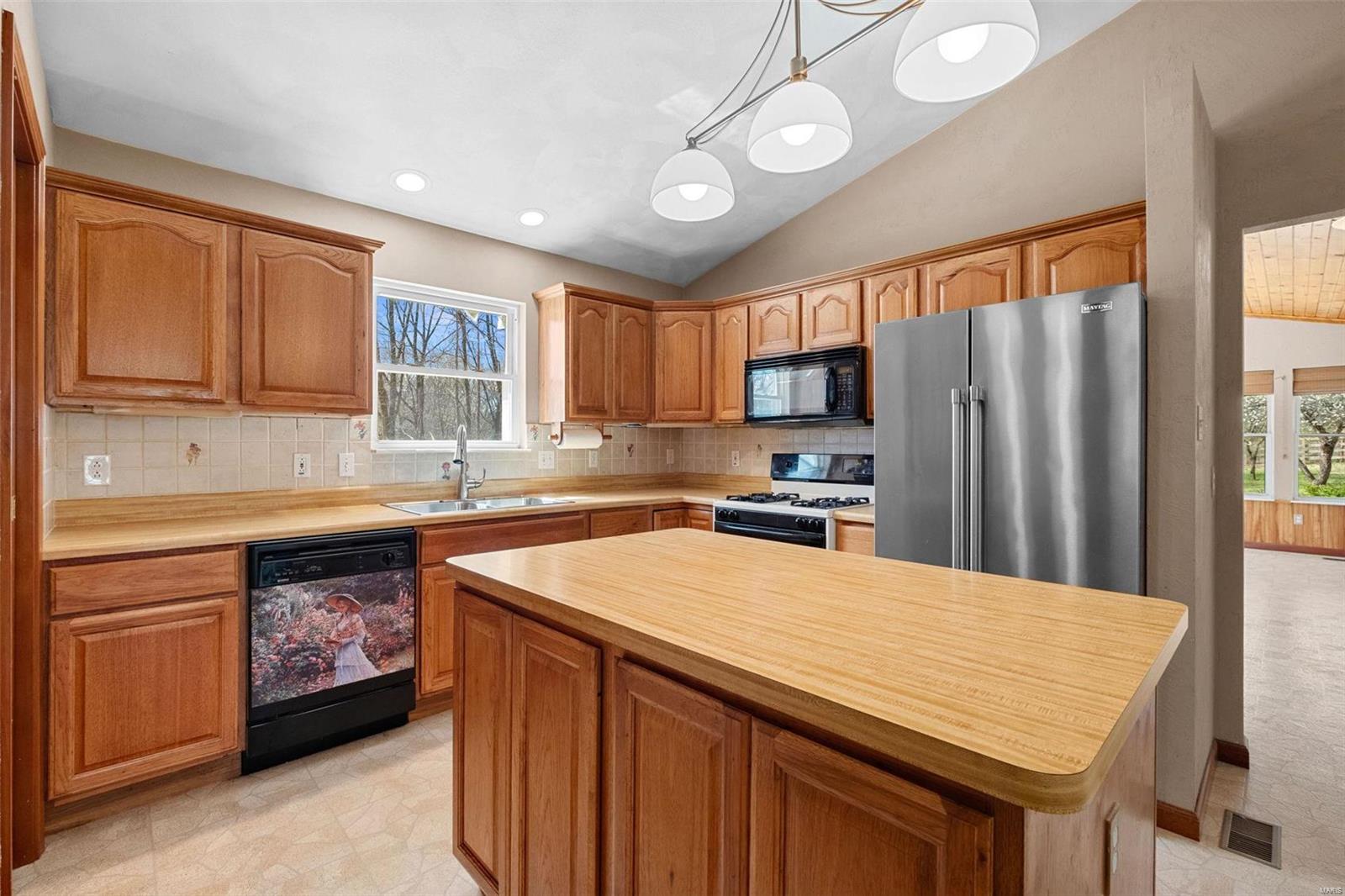 3104 Wild Flower Lane