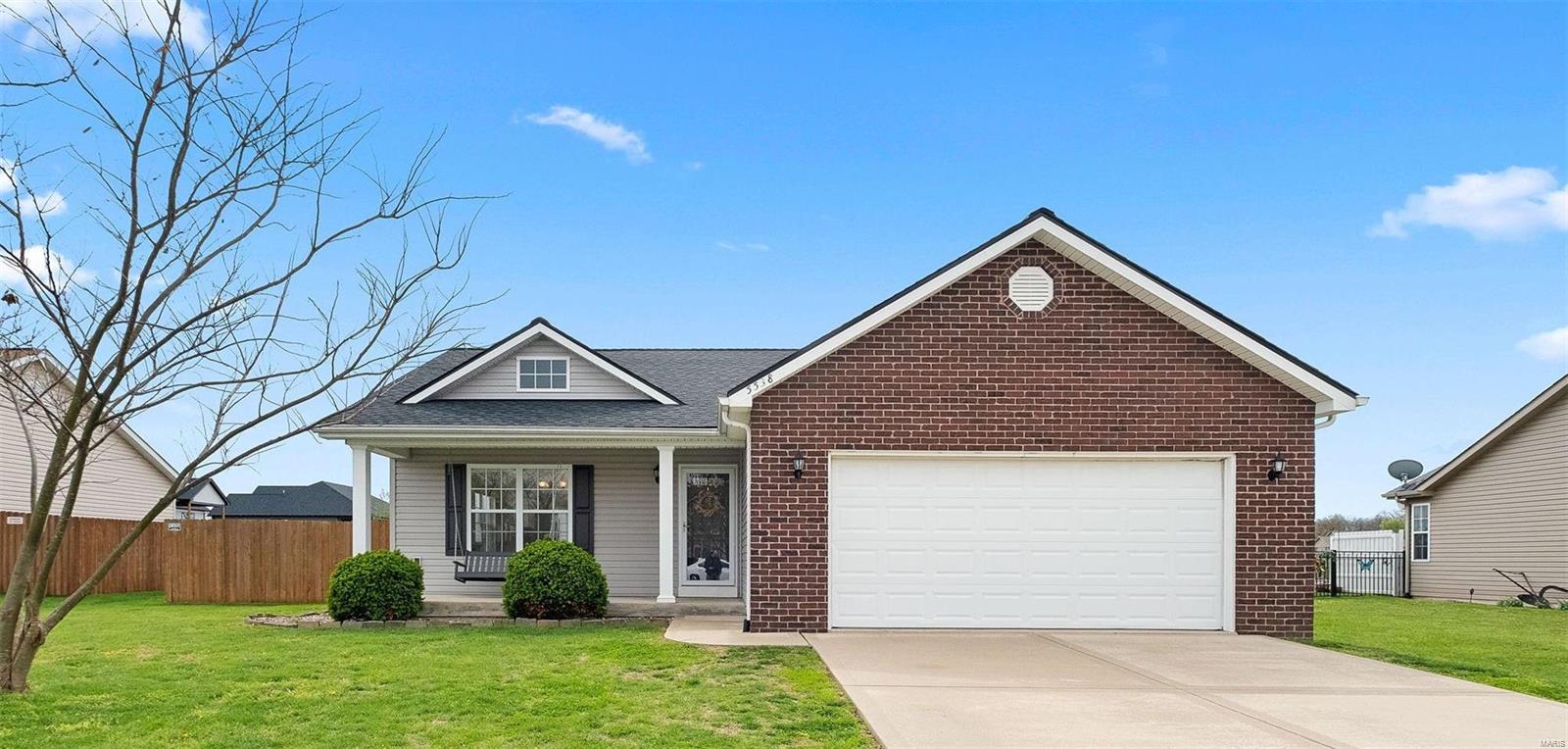 5538 S Woods Manor Drive