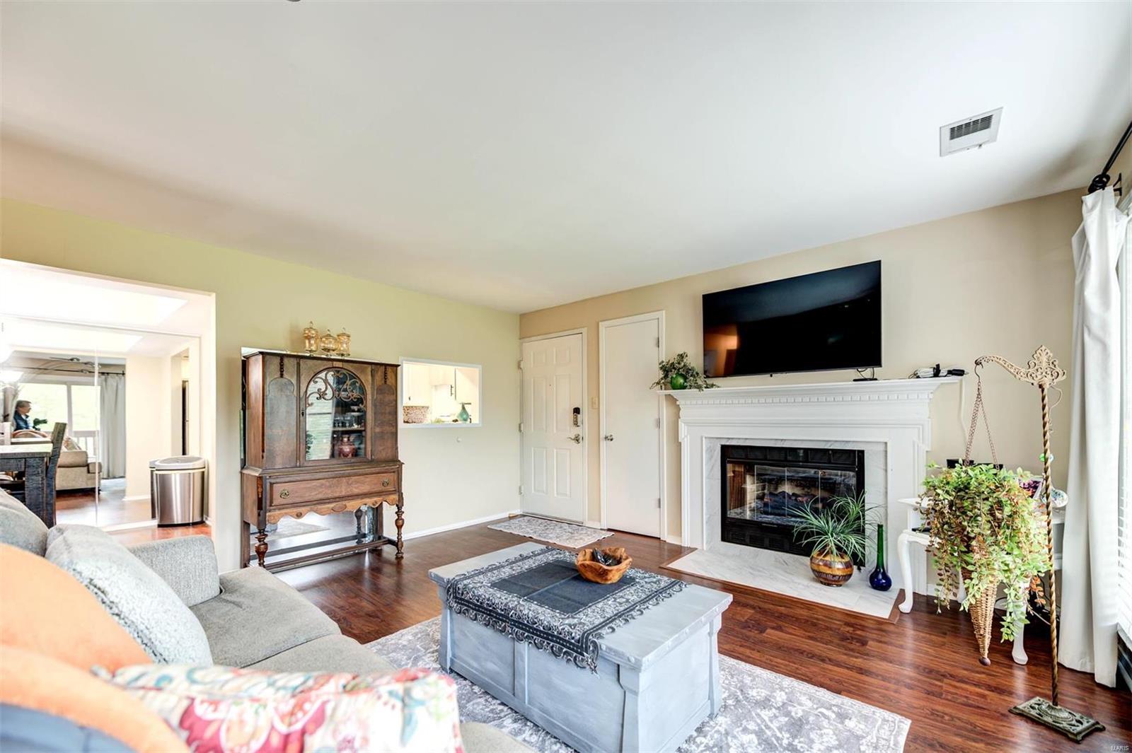 5121 Hollow Wood Court Unit: B