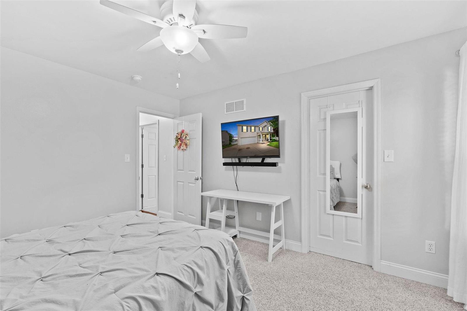 3013 Crimson Oaks Drive