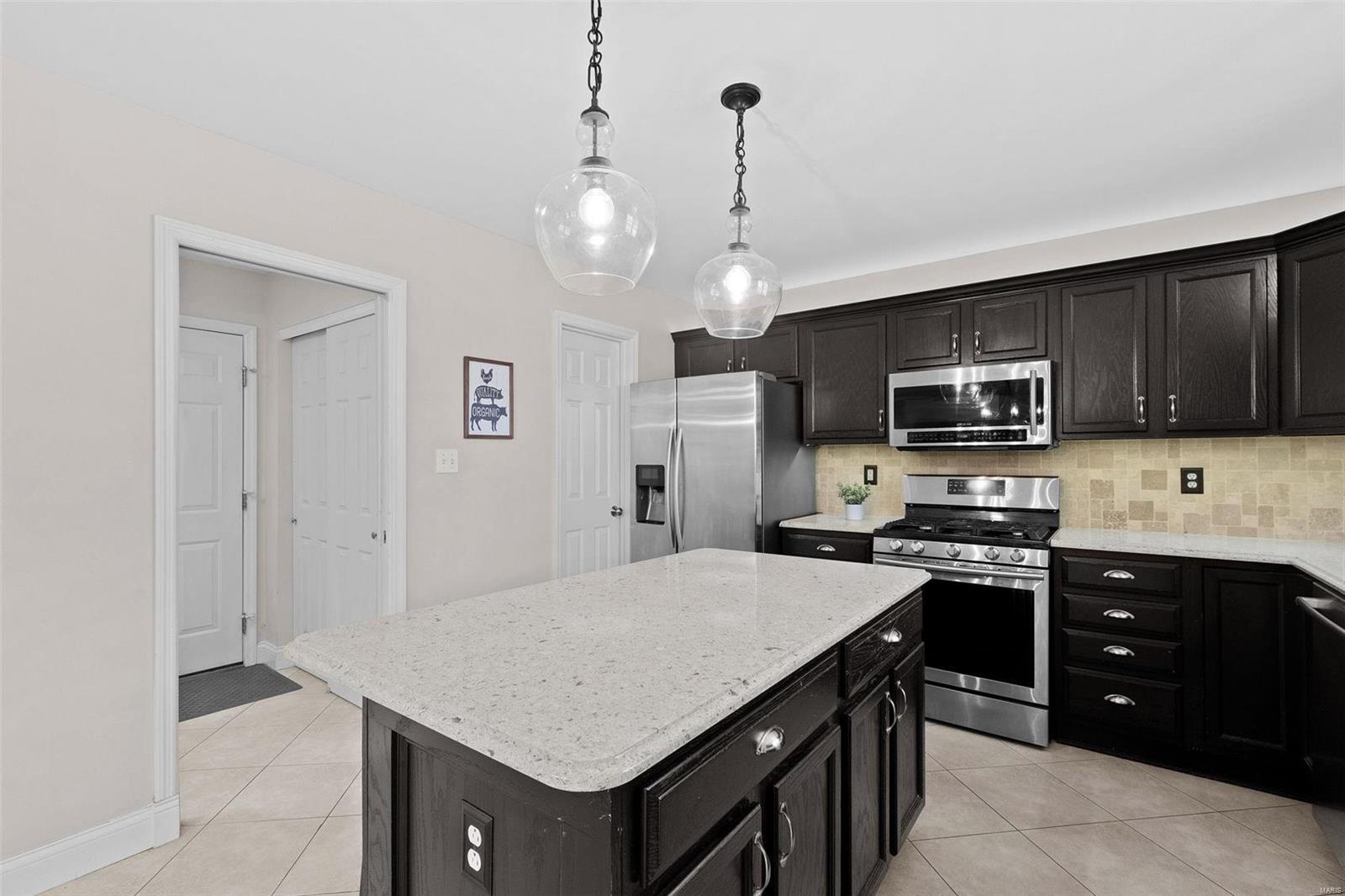 3013 Crimson Oaks Drive