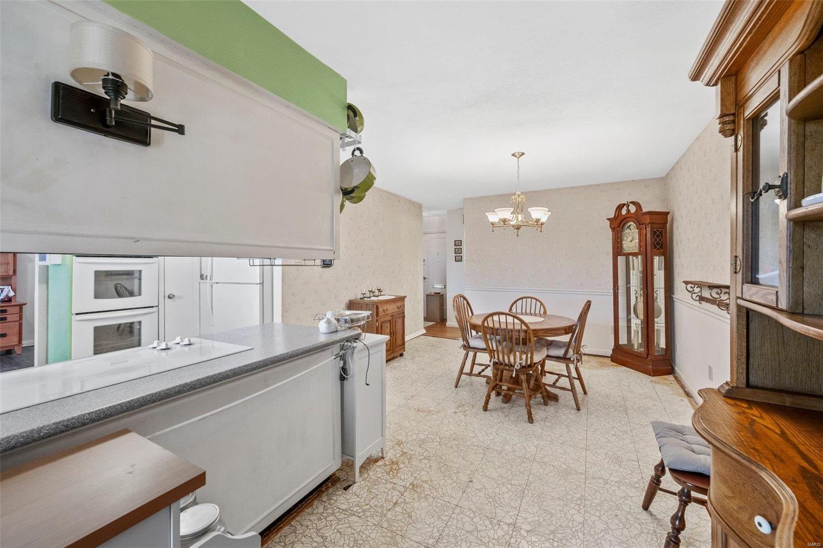 4330 Forest De Ville Drive