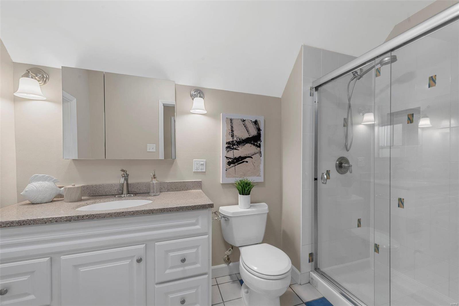 7431 Lohmeyer Avenue