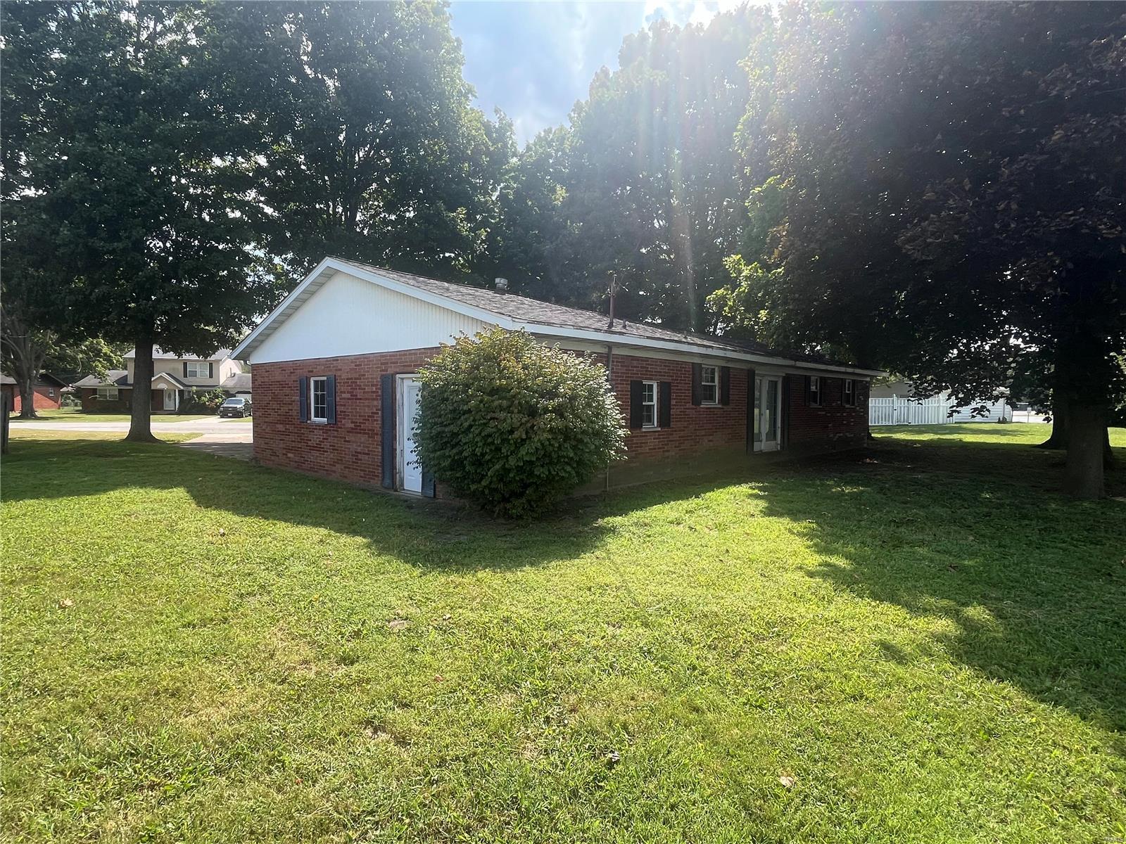 233 Candlelight Drive