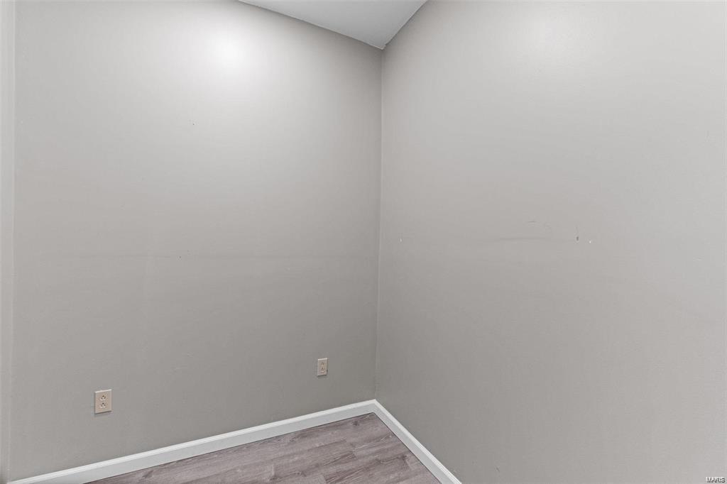 3225 Chippewa Street