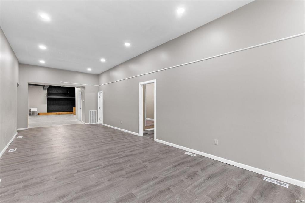 3225 Chippewa Street