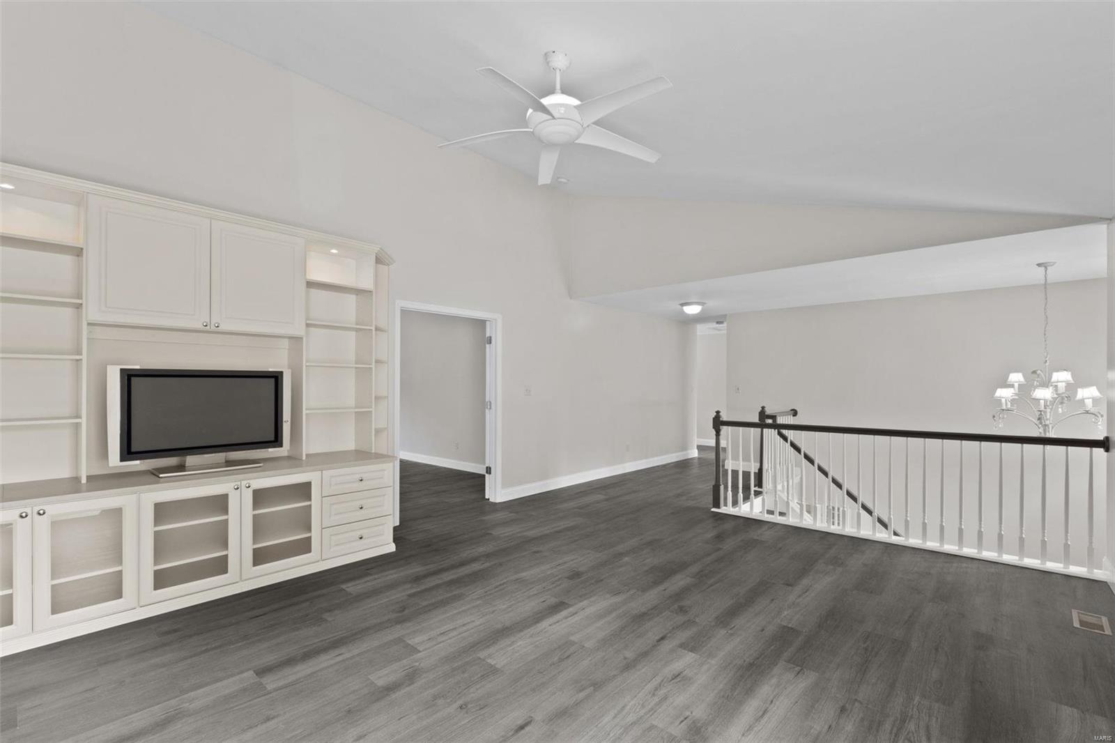 4420 Saddle Mount Drive