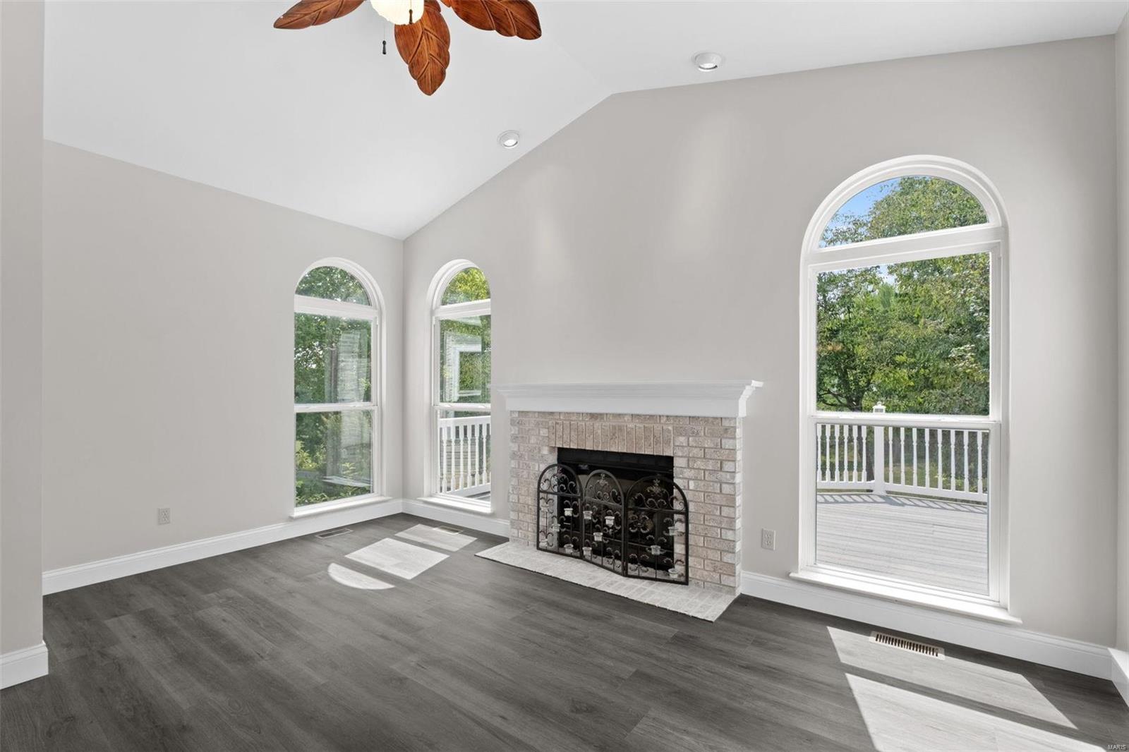 4420 Saddle Mount Drive