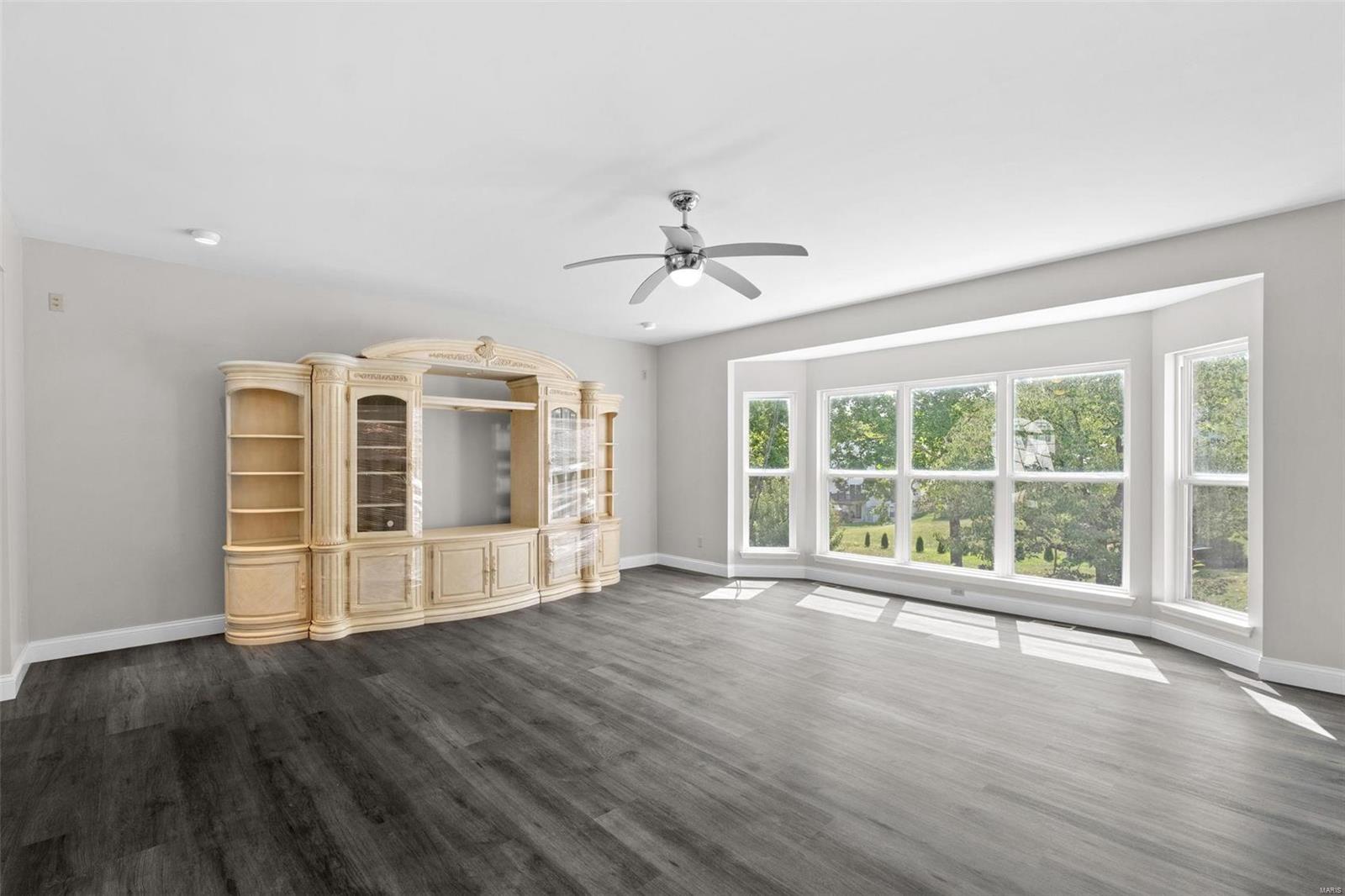 4420 Saddle Mount Drive