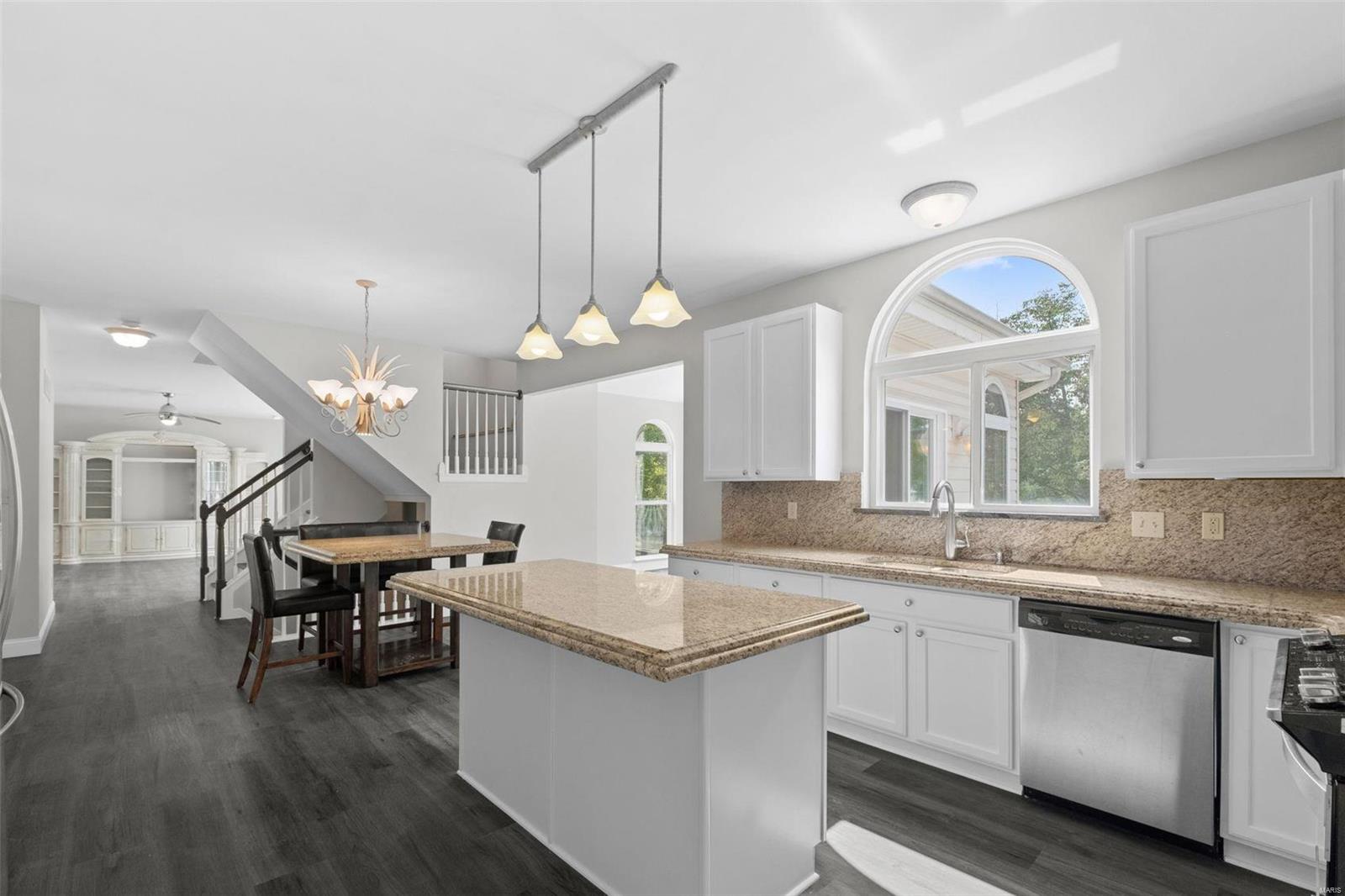 4420 Saddle Mount Drive