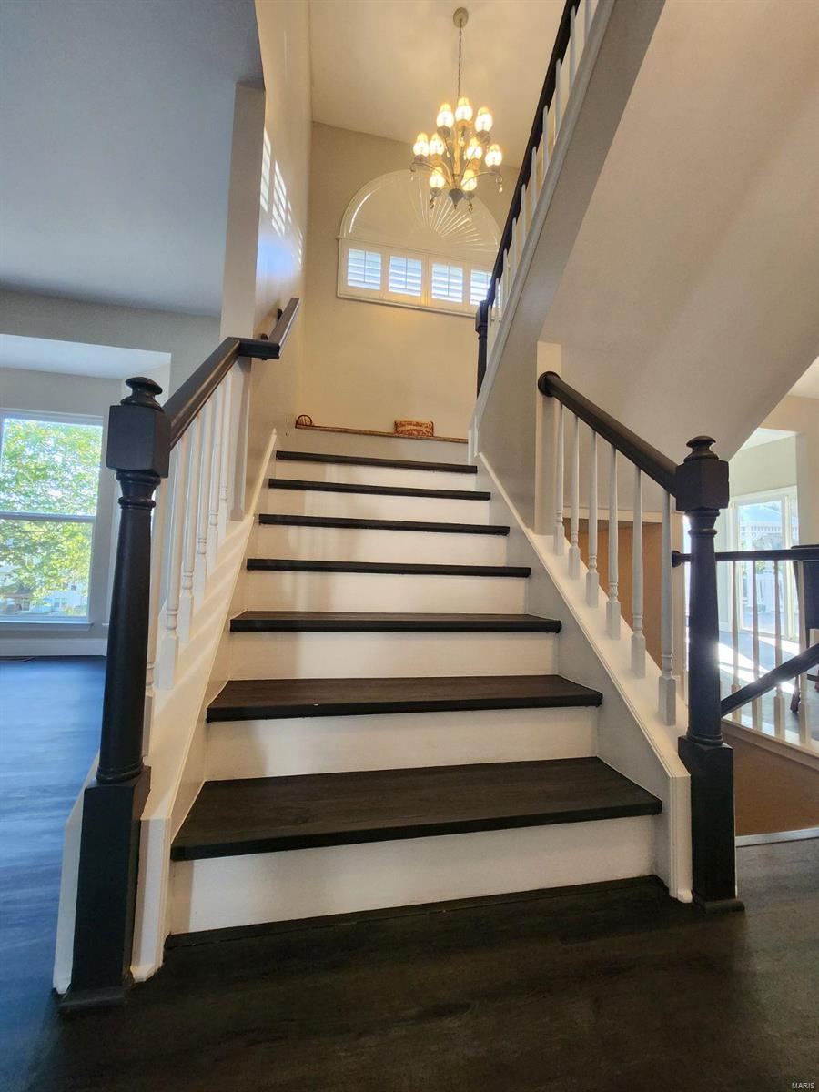 4420 Saddle Mount Drive