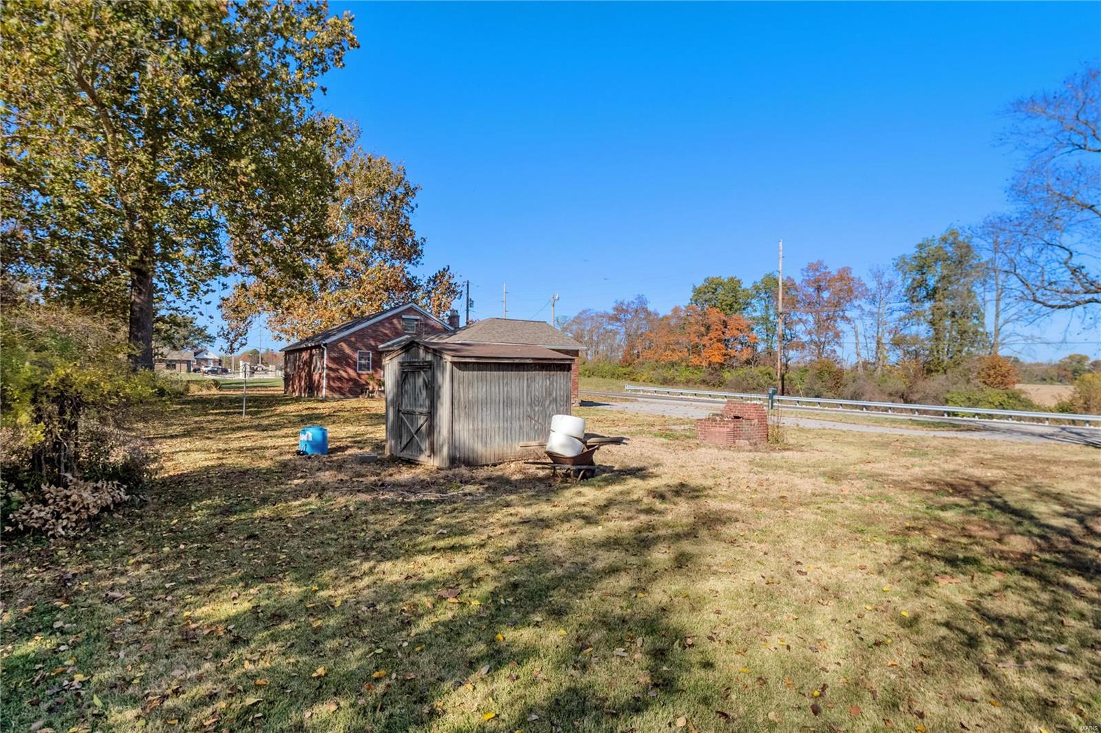 938 E Washington Street