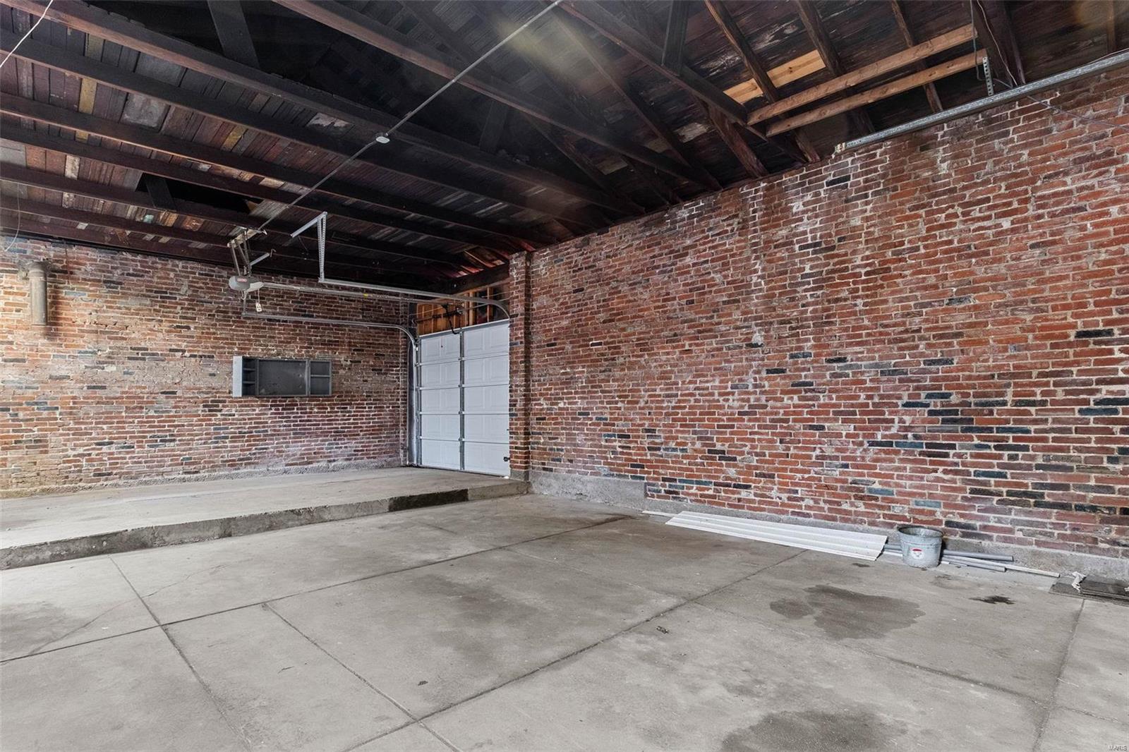 7028 Virginia Avenue