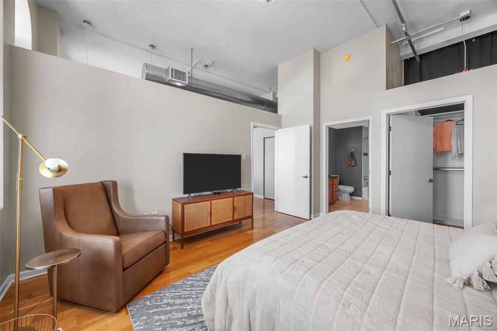 1501 Locust Street Unit: 1106