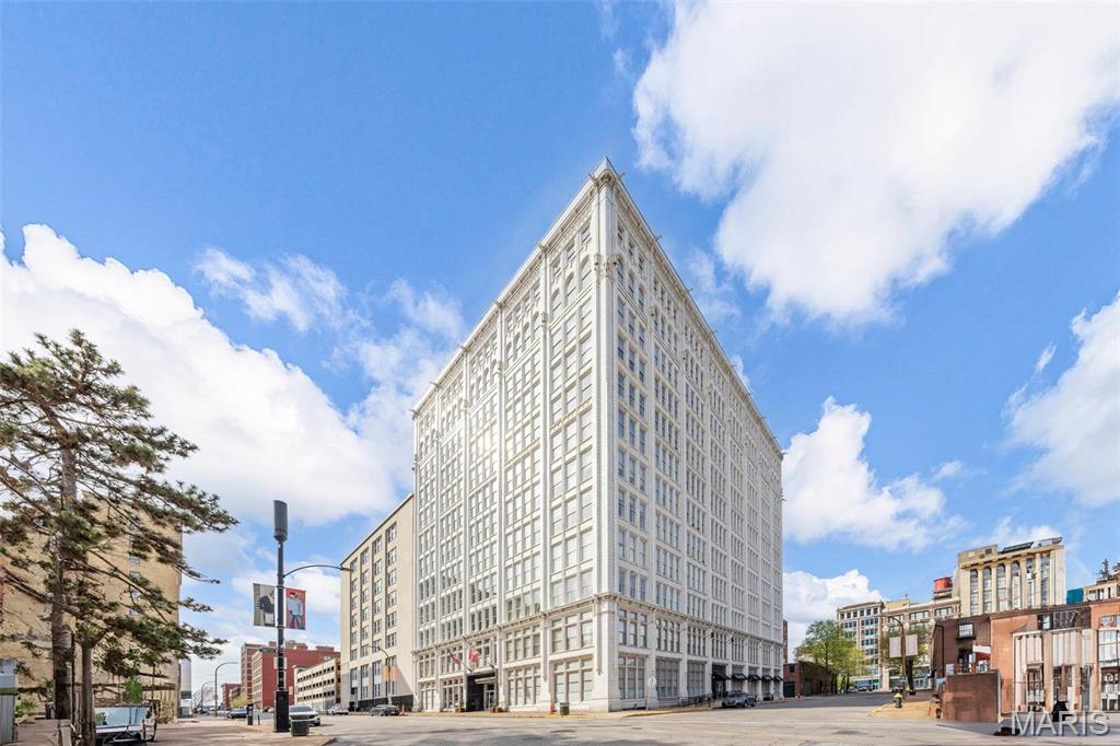 1501 Locust Street Unit: 1106