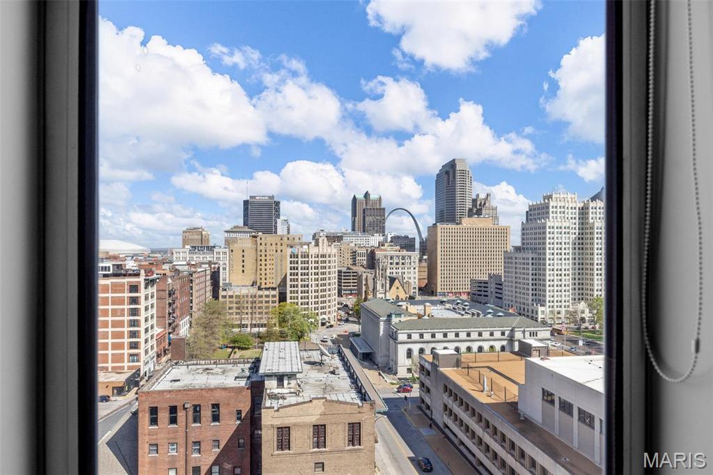 1501 Locust Street Unit: 1106