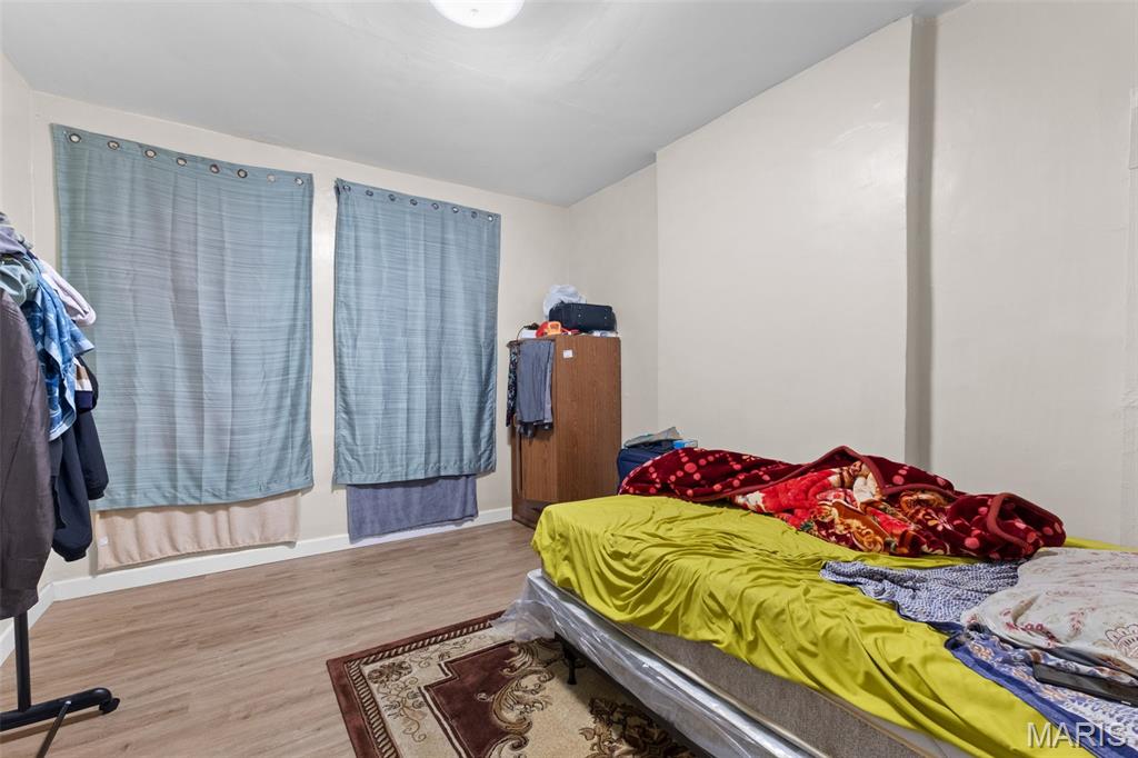 3225-3227 Chippewa Street