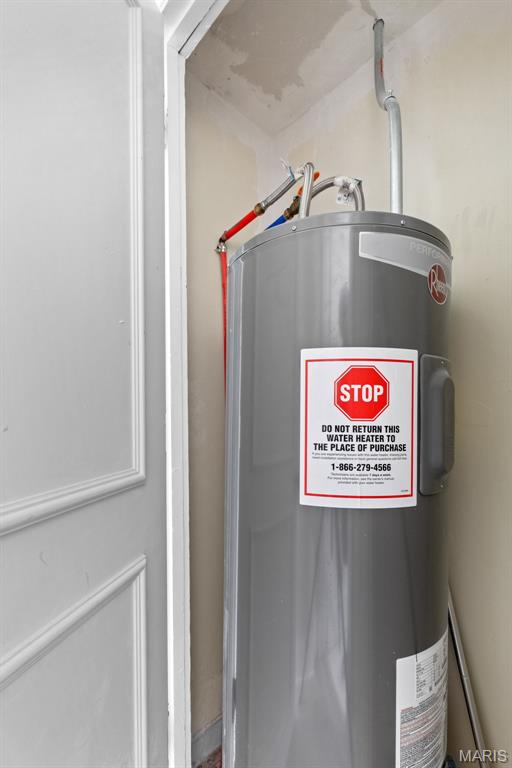 3225-3227 Chippewa Street