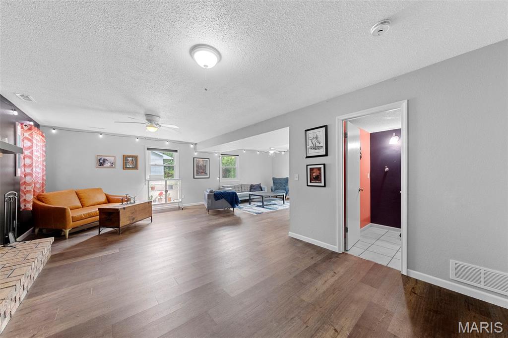 1426 McCoy Drive