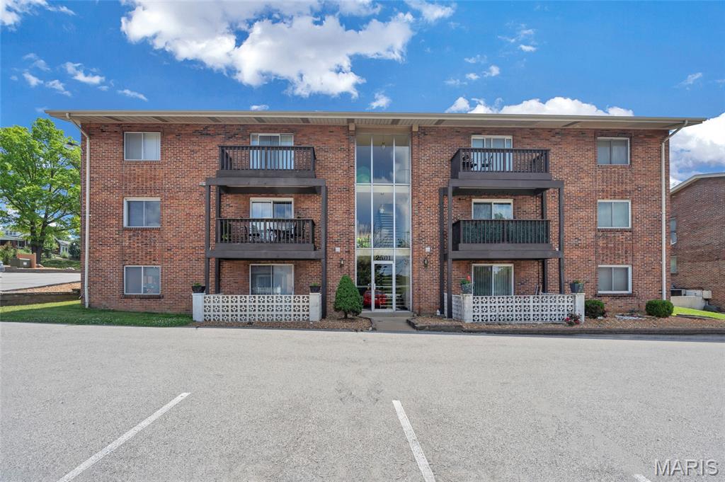 2501 Union Road Unit: B