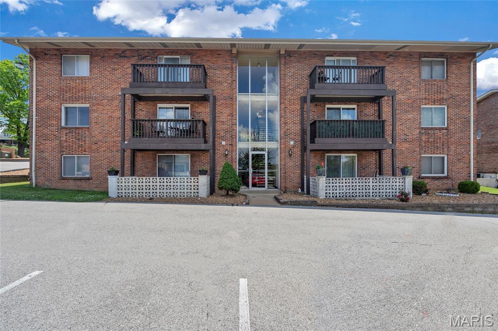 2501 Union Road Unit: B