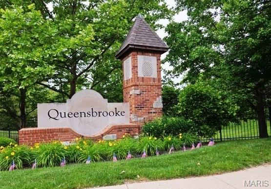 778 Queens Court Place