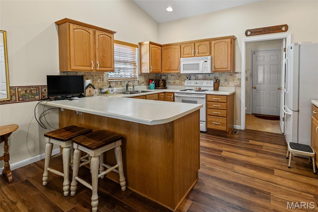 6 Shingle Oaks Drive