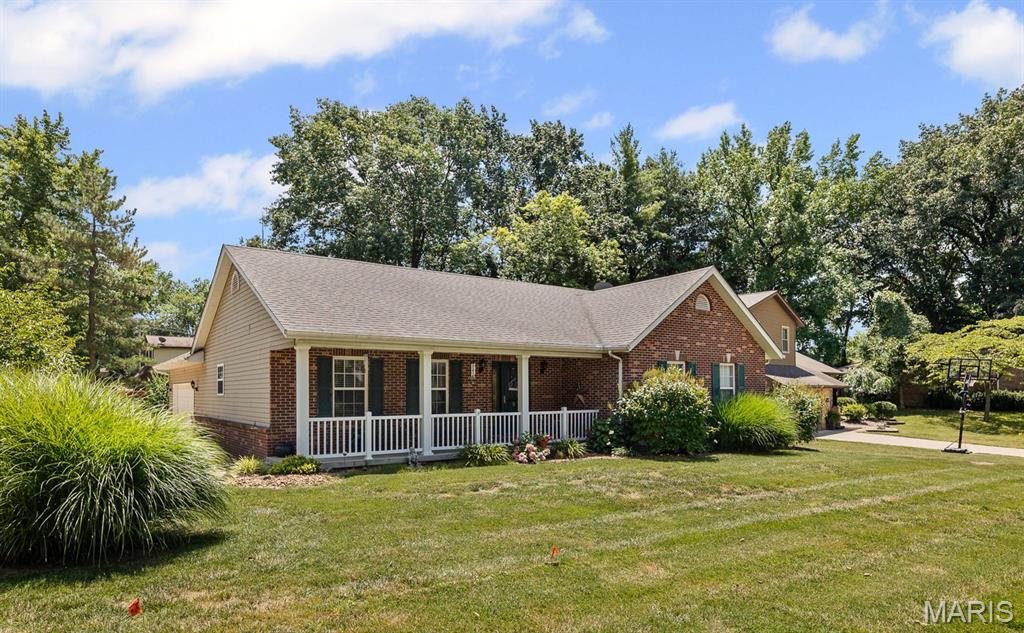 6 Shingle Oaks Drive