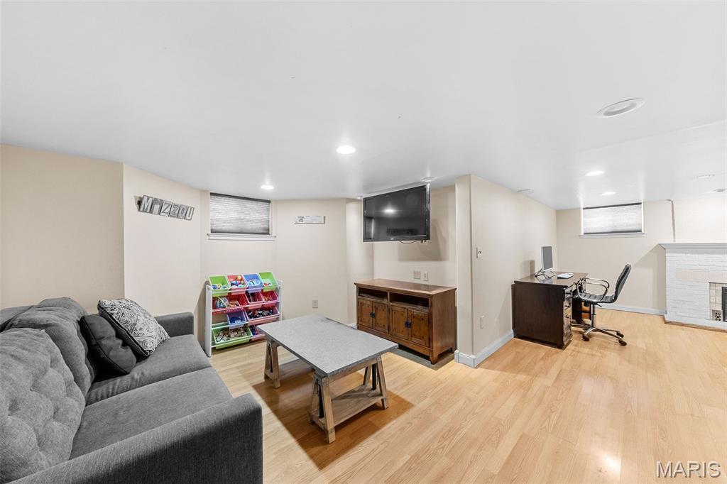 52 WEBSTER ACRES
