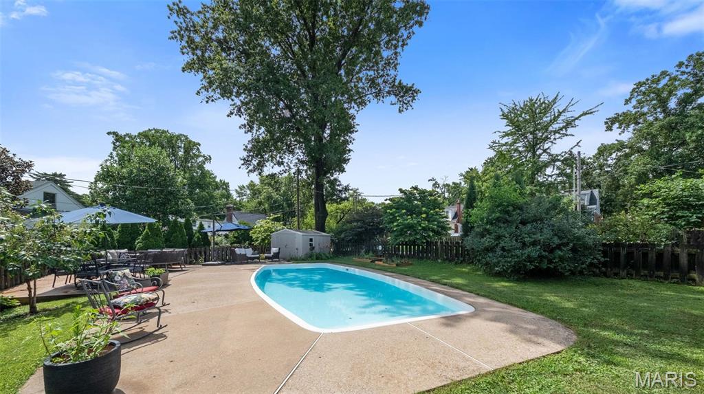 52 WEBSTER ACRES