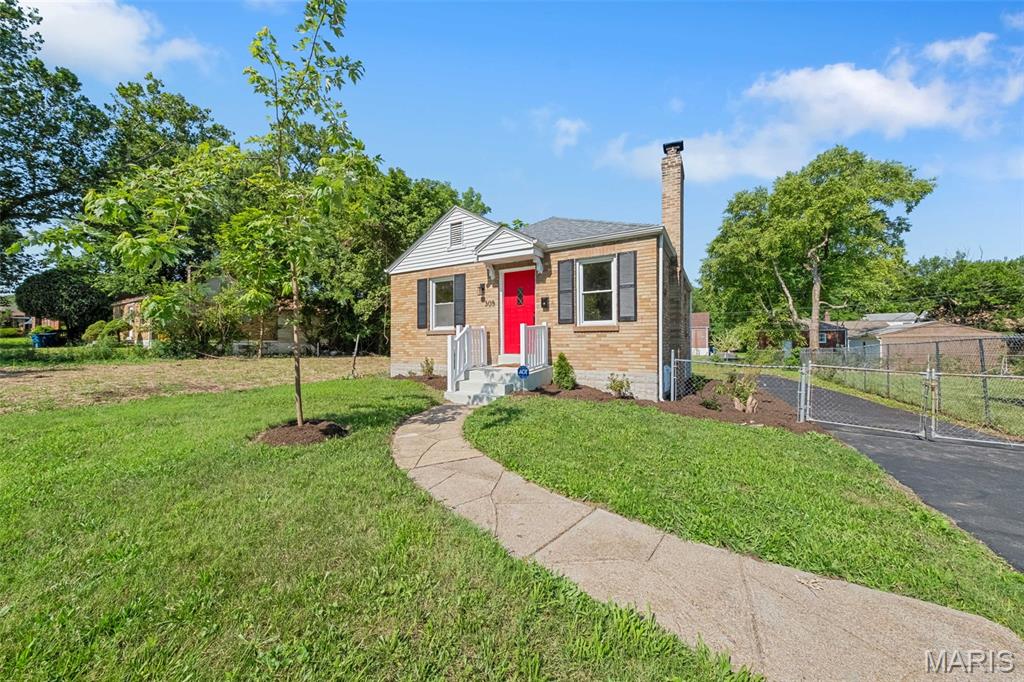 305 Henquin Drive