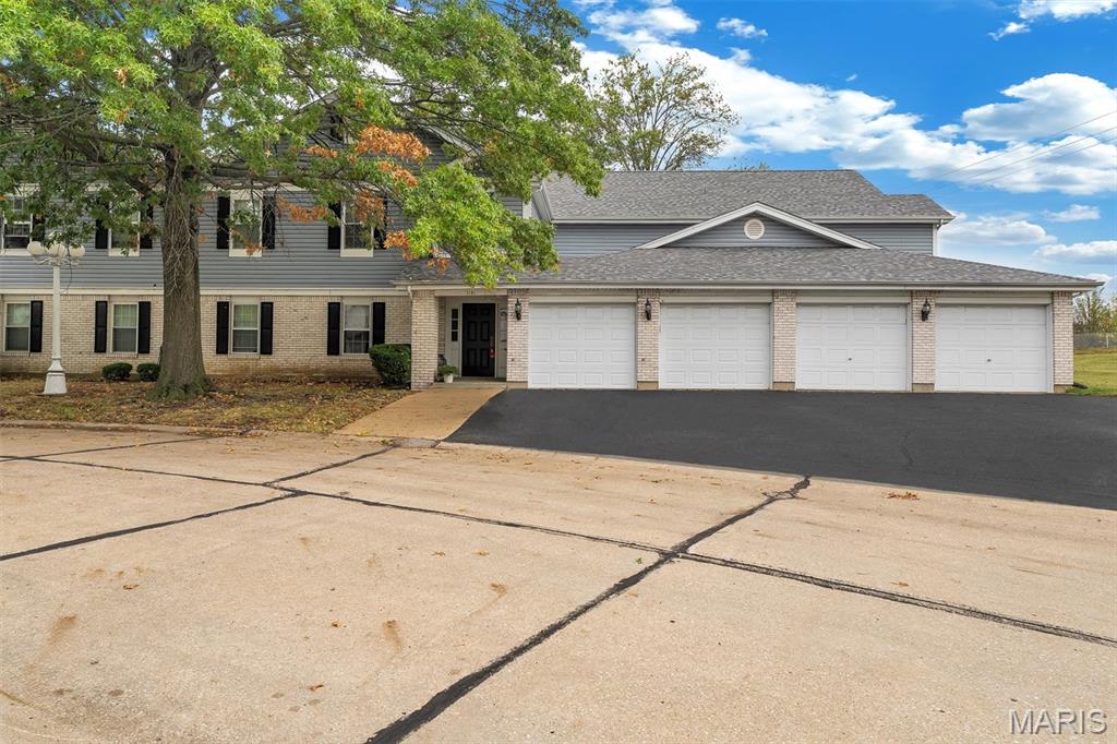 1141 Sunbolt Drive Unit: C